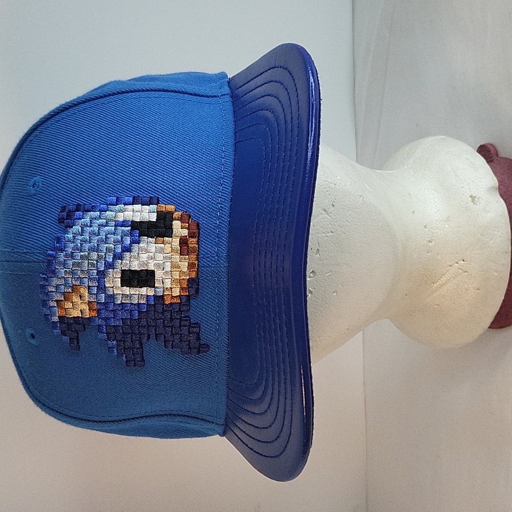 Hat - Picture 7 of 7